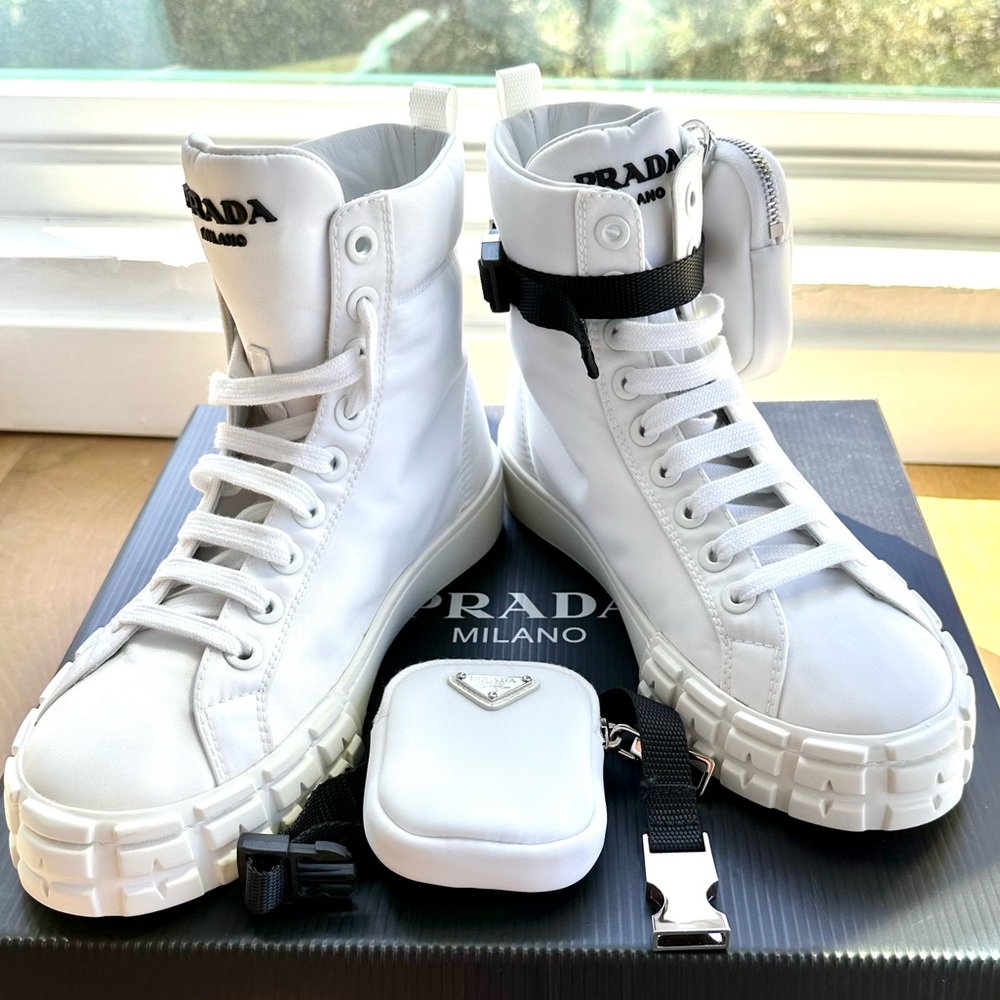 Authentic Brand new Re-nylon Prada boots blanco gabardine Calzature Donna $1,370 - Picture 2 of 10
